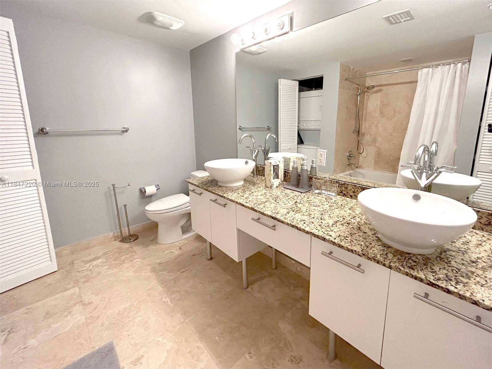 BRICKELL ON THE RIVER S T - Residential