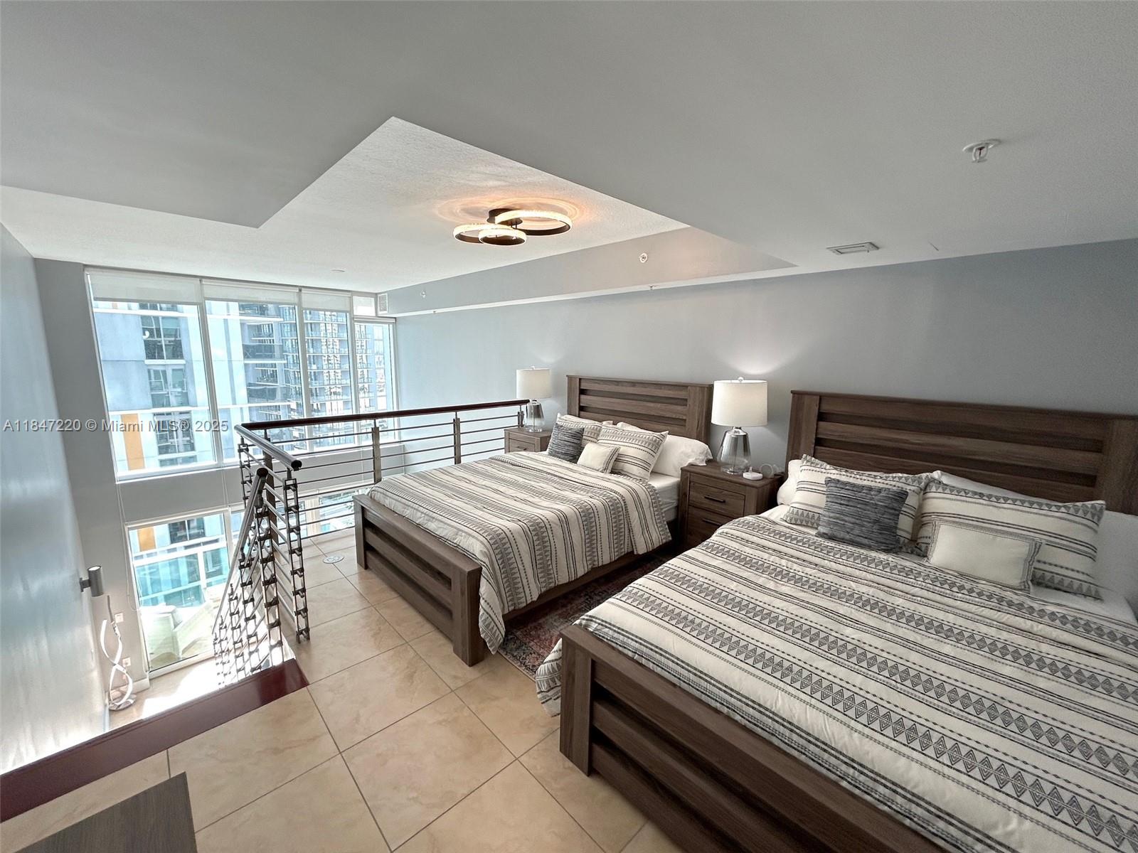 BRICKELL ON THE RIVER S T - Residential