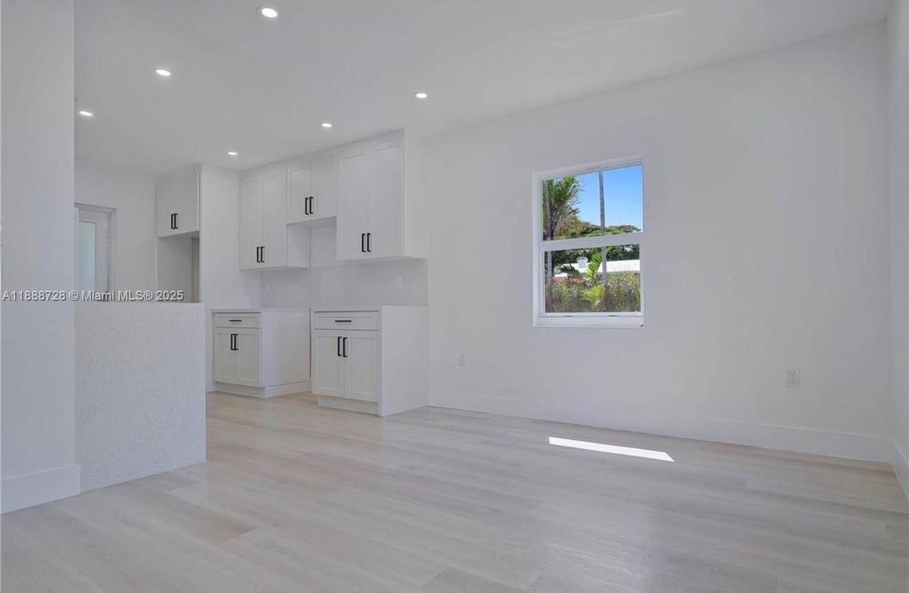 CORAL REEF HOMESITES - Residential