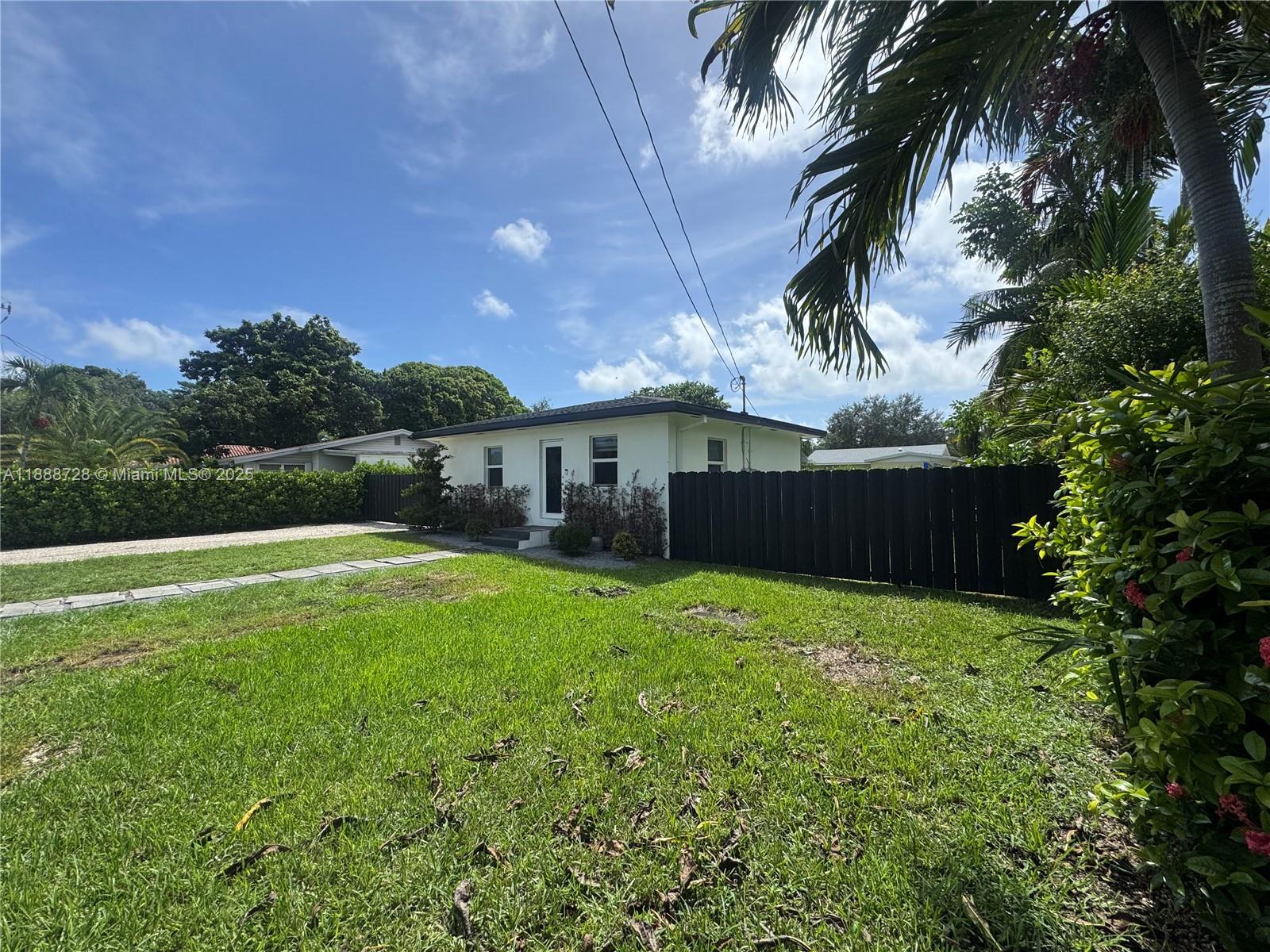 CORAL REEF HOMESITES - Residential