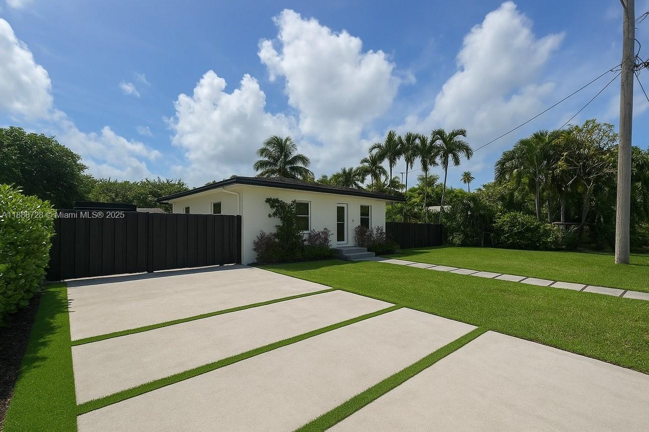 CORAL REEF HOMESITES - Residential