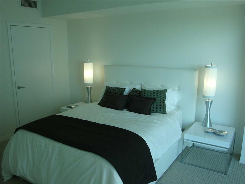 500 Brickell Condo - Residential Lease