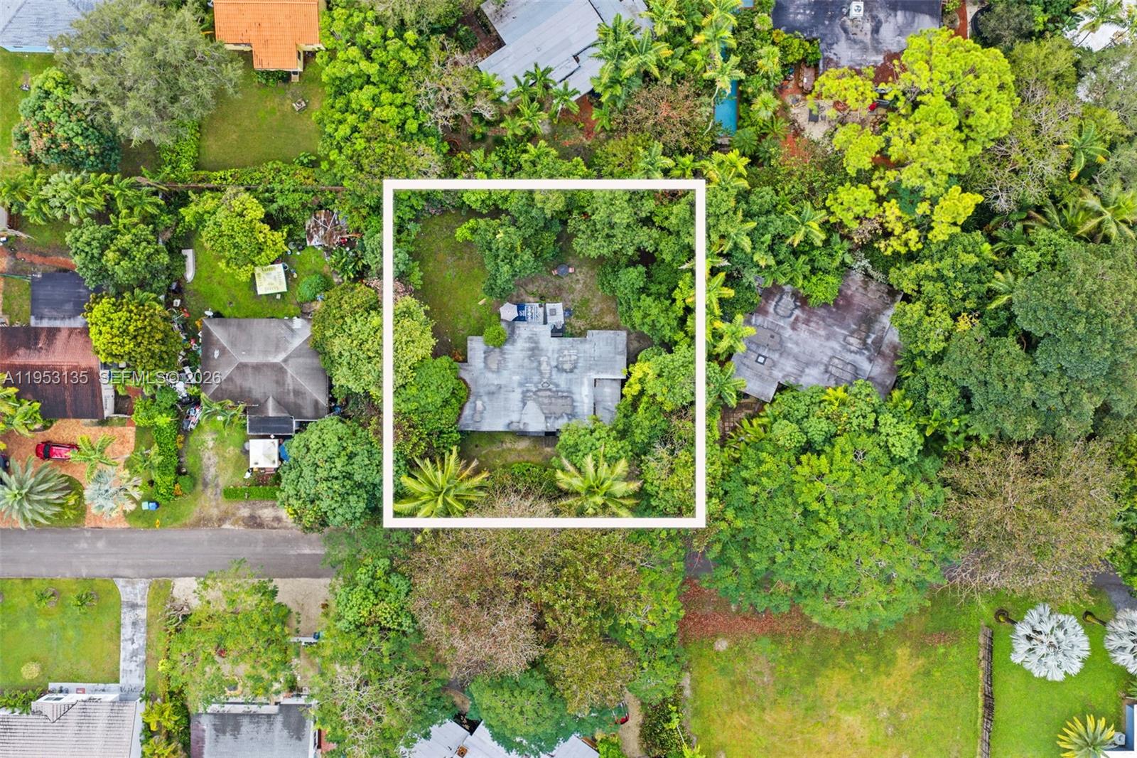 AVOCADO HOMES - Residential