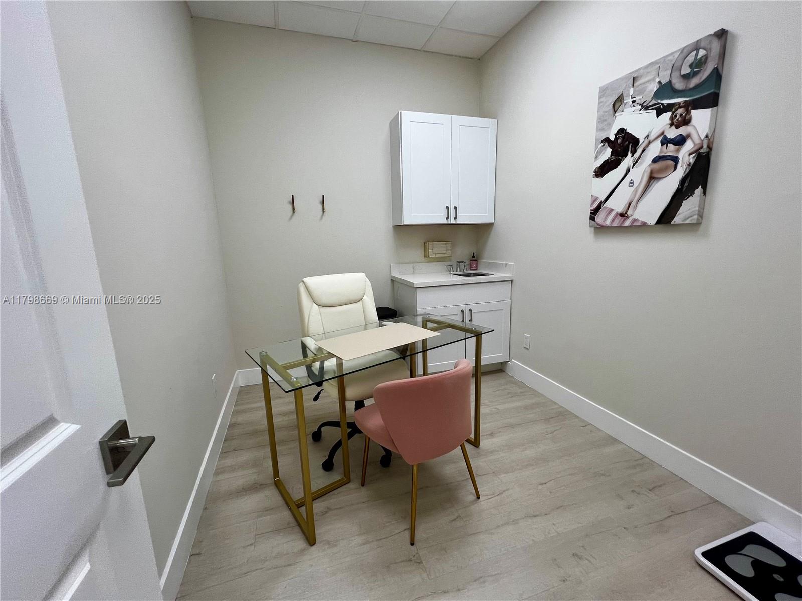 10531 S Dixie Hwy 10531