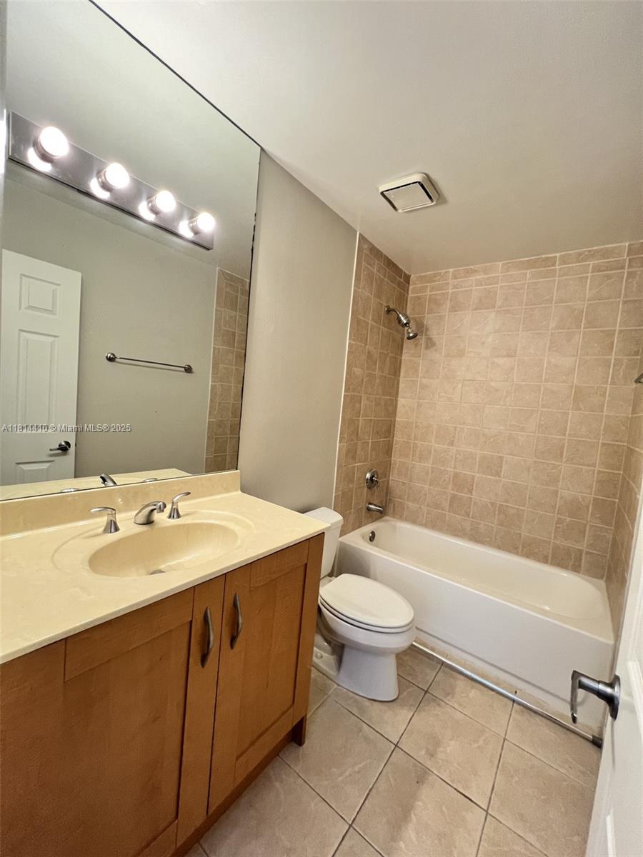 BOCAR CONDO - Residential Lease