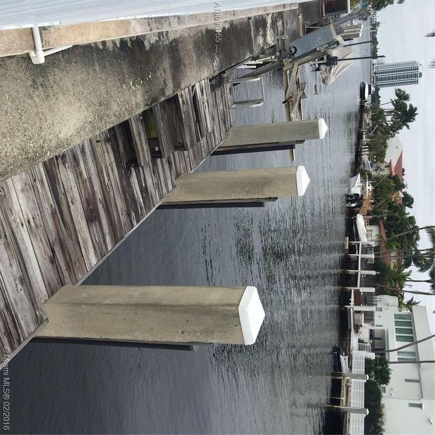 Rare find! 170 ft waterfront.  House is 3bd 2.5bth plus office/den. Pool,  full power dock with boat lift. Direct
ocean access with no fixed bridges. House features cathedral ceiling, eat-in kitchen, formal dining room, tile floors throughout living
areas. Two car garage. Accordion shutters.