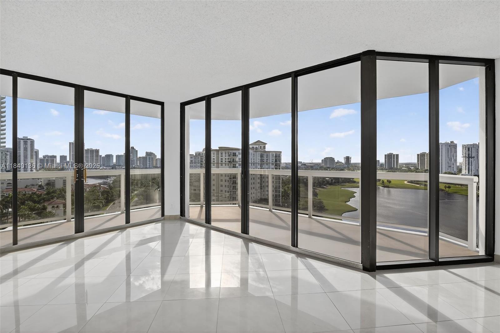 THE LANDMARK CONDO - Residential