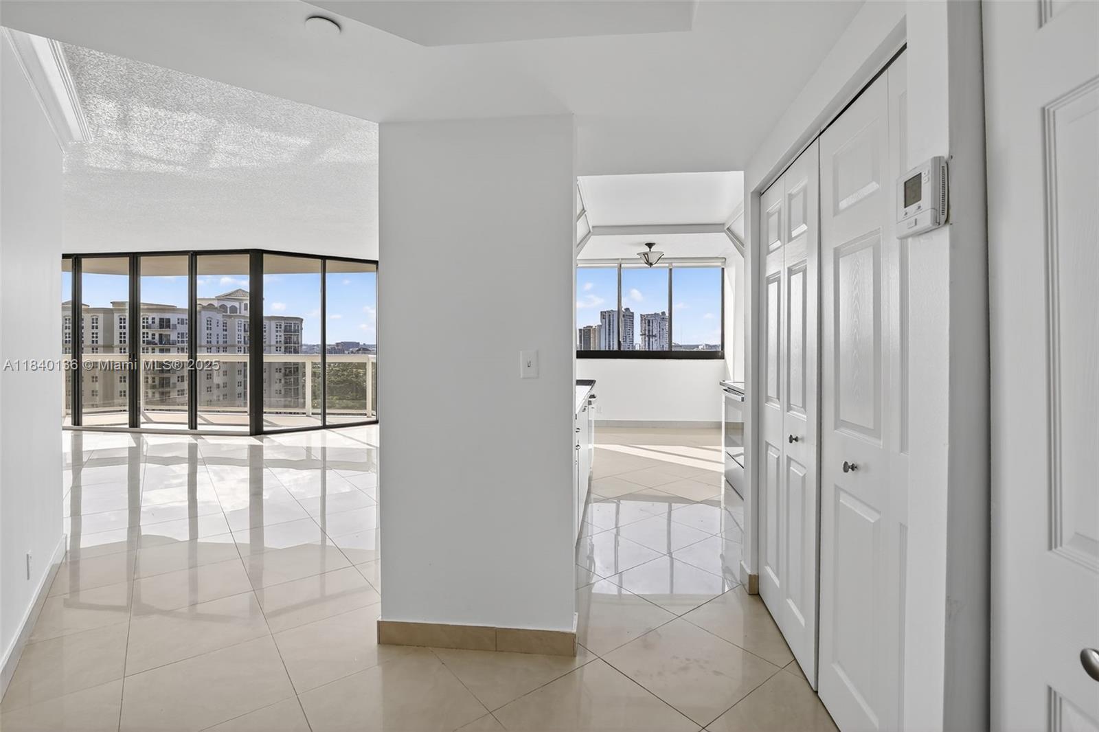 THE LANDMARK CONDO - Residential