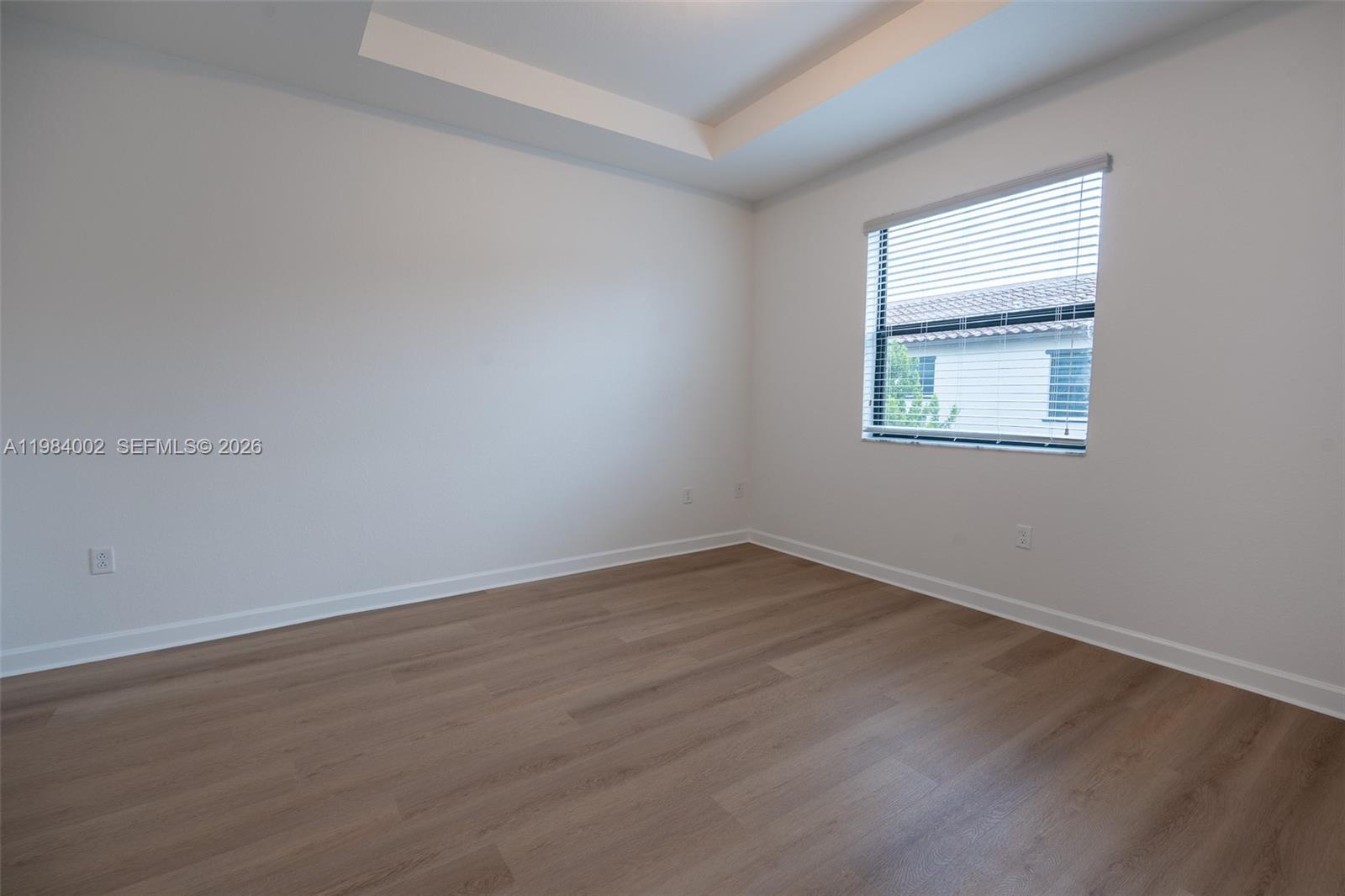 SILVER PALM RESIDENTIAL H - Residential Lease