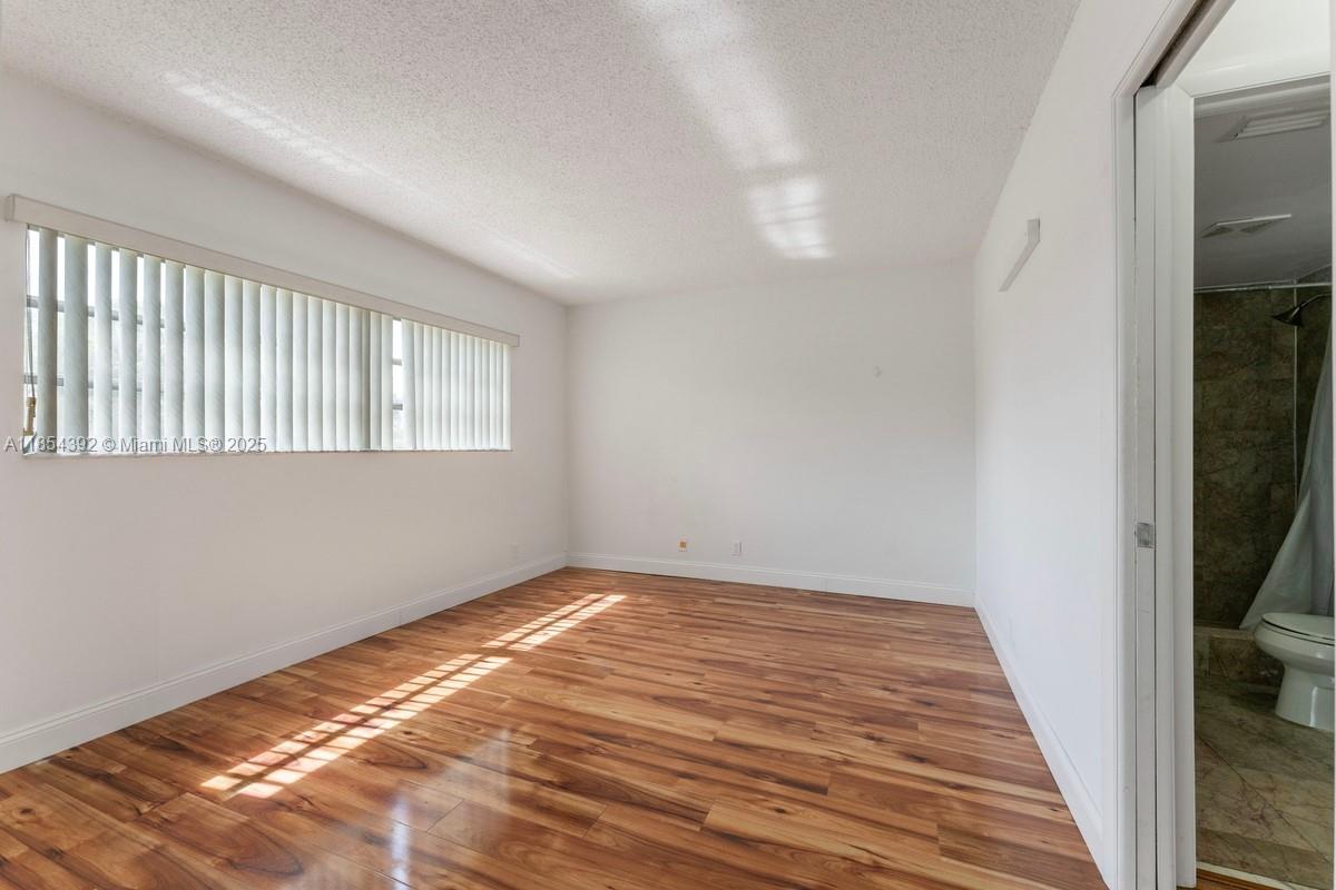 LAKE FOREST CONDO - Residential