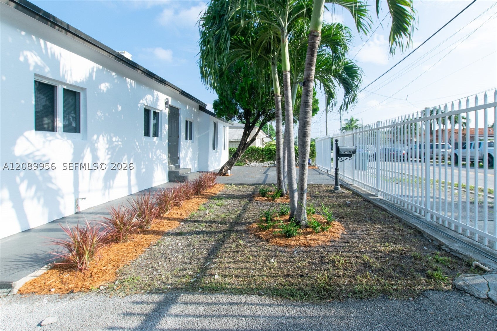 2324 NW 14th Ave