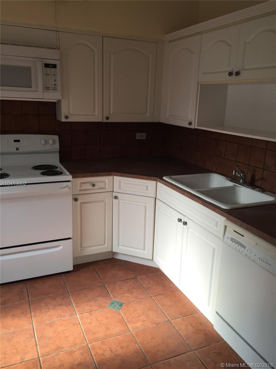 SUNSET PARK NO 3 - Residential Lease