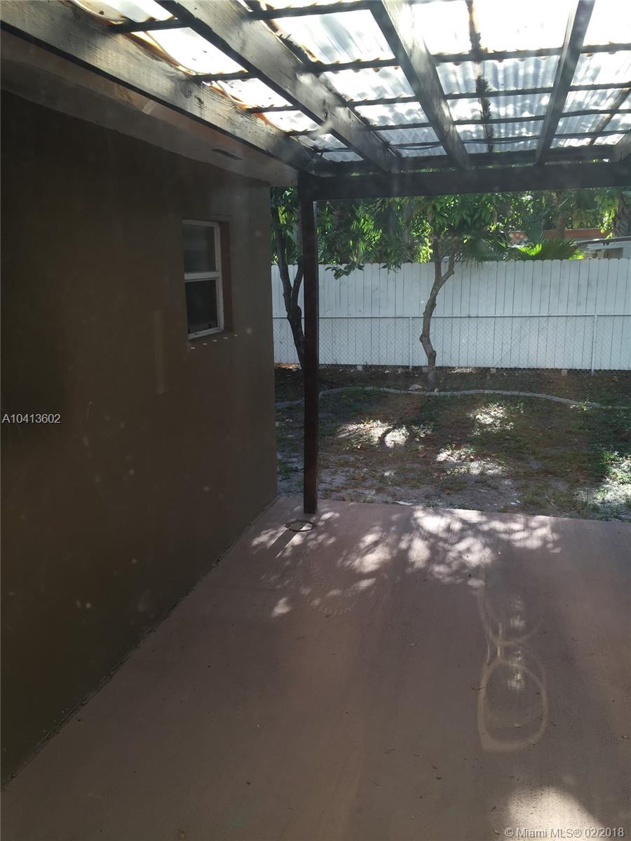 SUNSET PARK NO 3 - Residential Lease