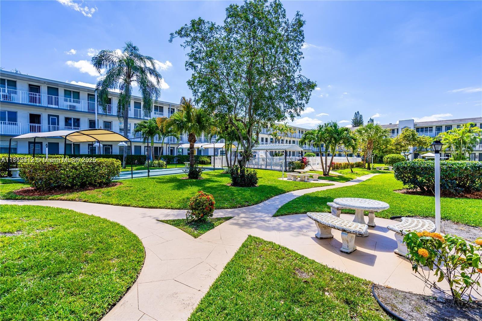 Property for Sale at 15600 Ne 6th Ave 33A, Miami, Broward County, Florida - Bedrooms: 1 
Bathrooms: 1  - $67,500