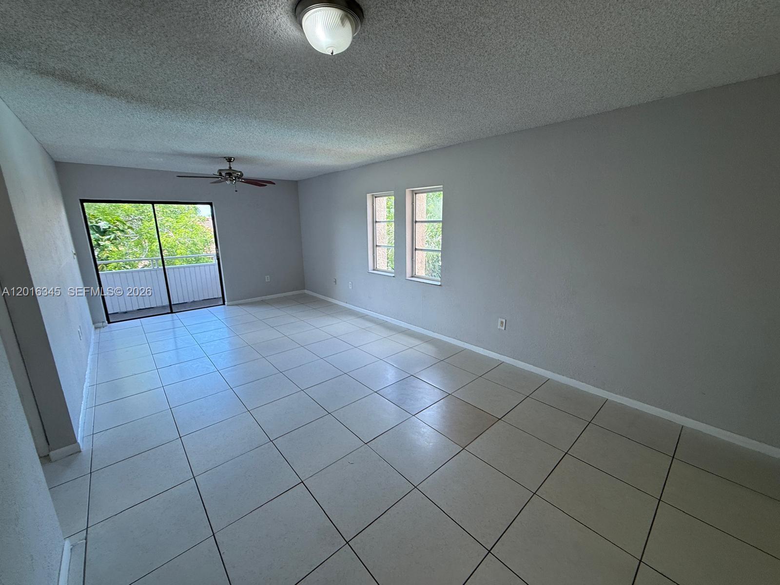 LAKEVIEW GARDENS AT MIAMI - Residential Lease