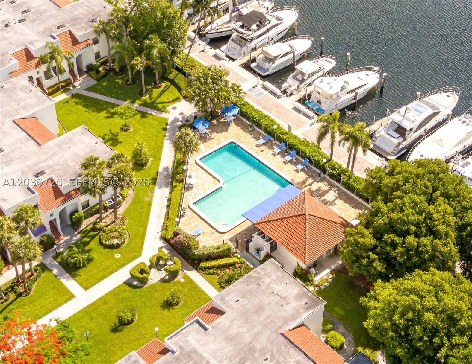 3578 Magellan Cir 232-3