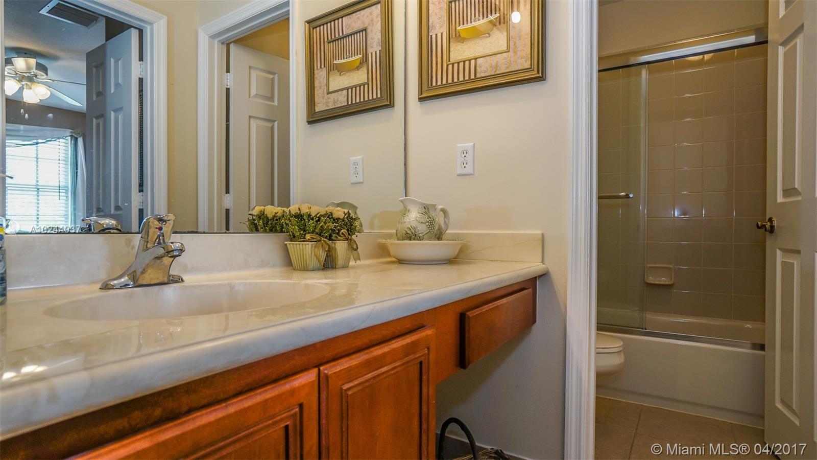 ISLES AT WESTON - Residential Lease