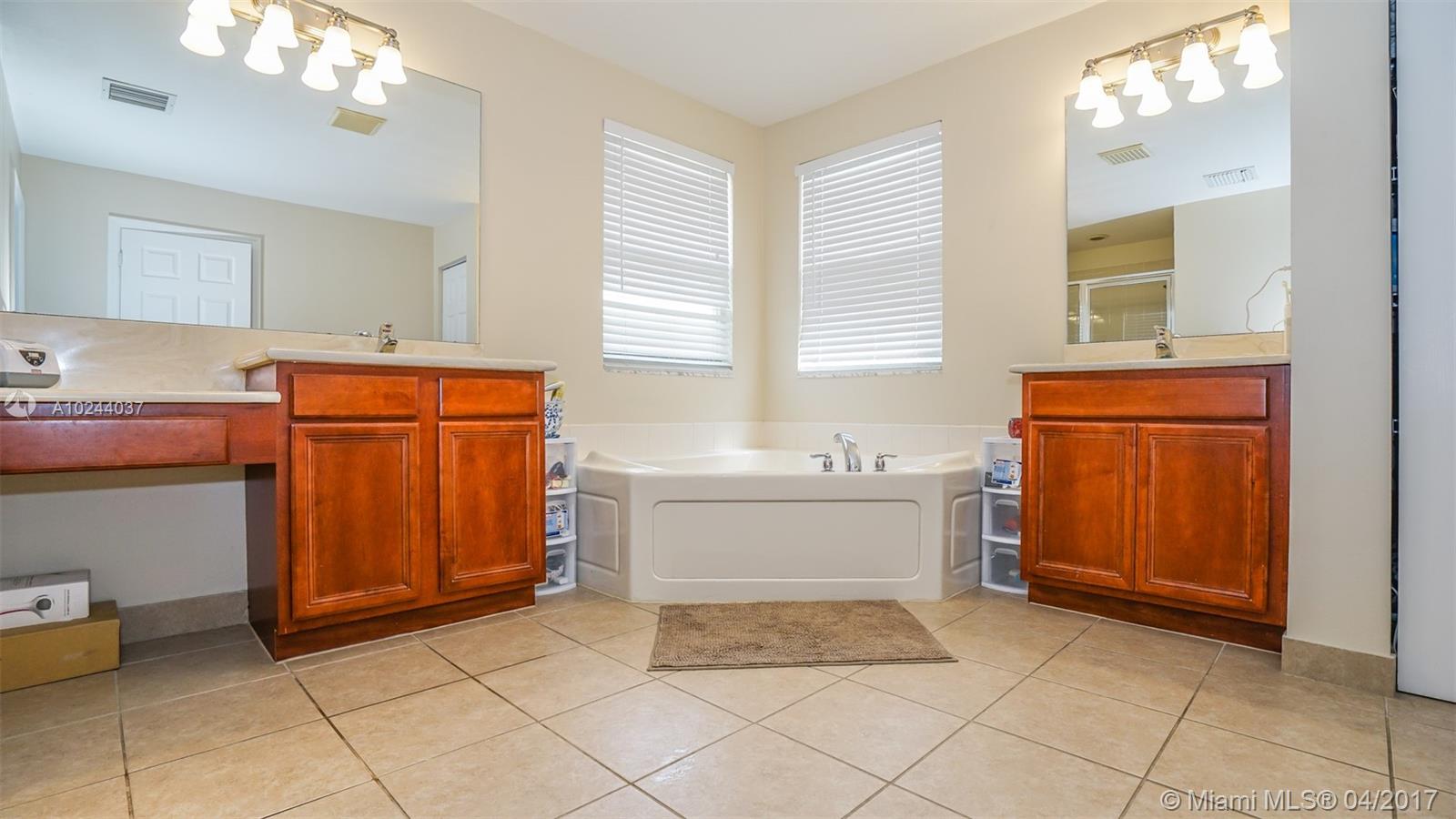 ISLES AT WESTON - Residential Lease