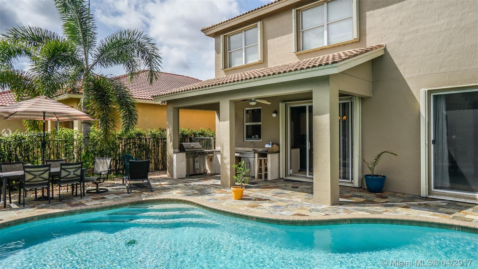 ISLES AT WESTON - Residential Lease