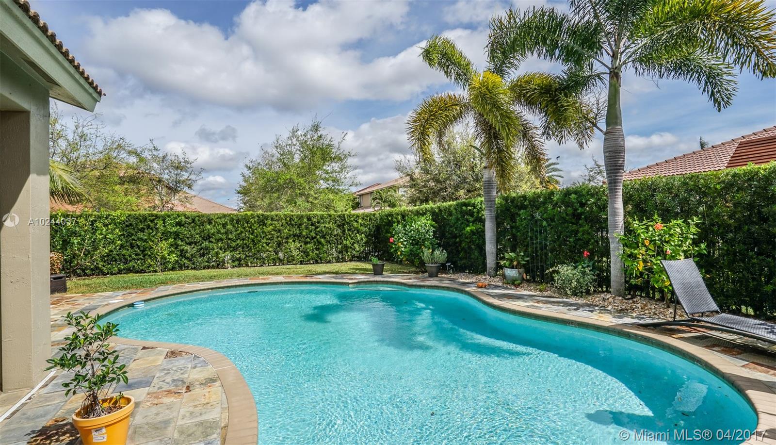 ISLES AT WESTON - Residential Lease