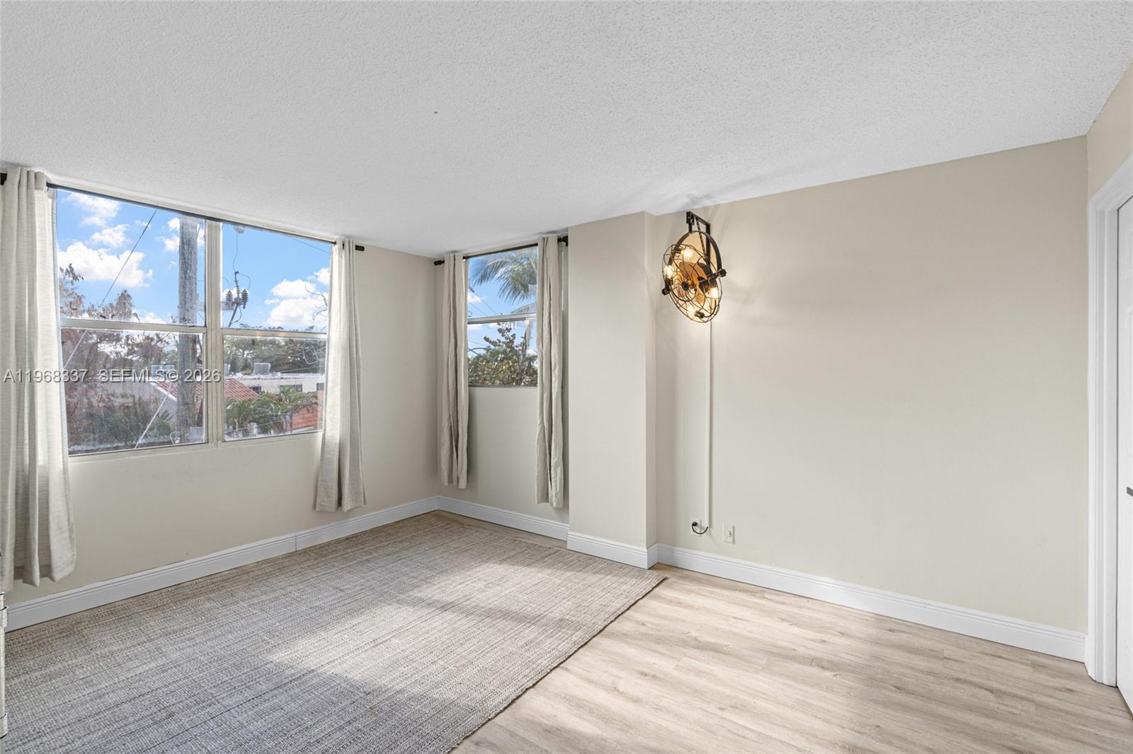 ROYAL PARK CONDO - Residential