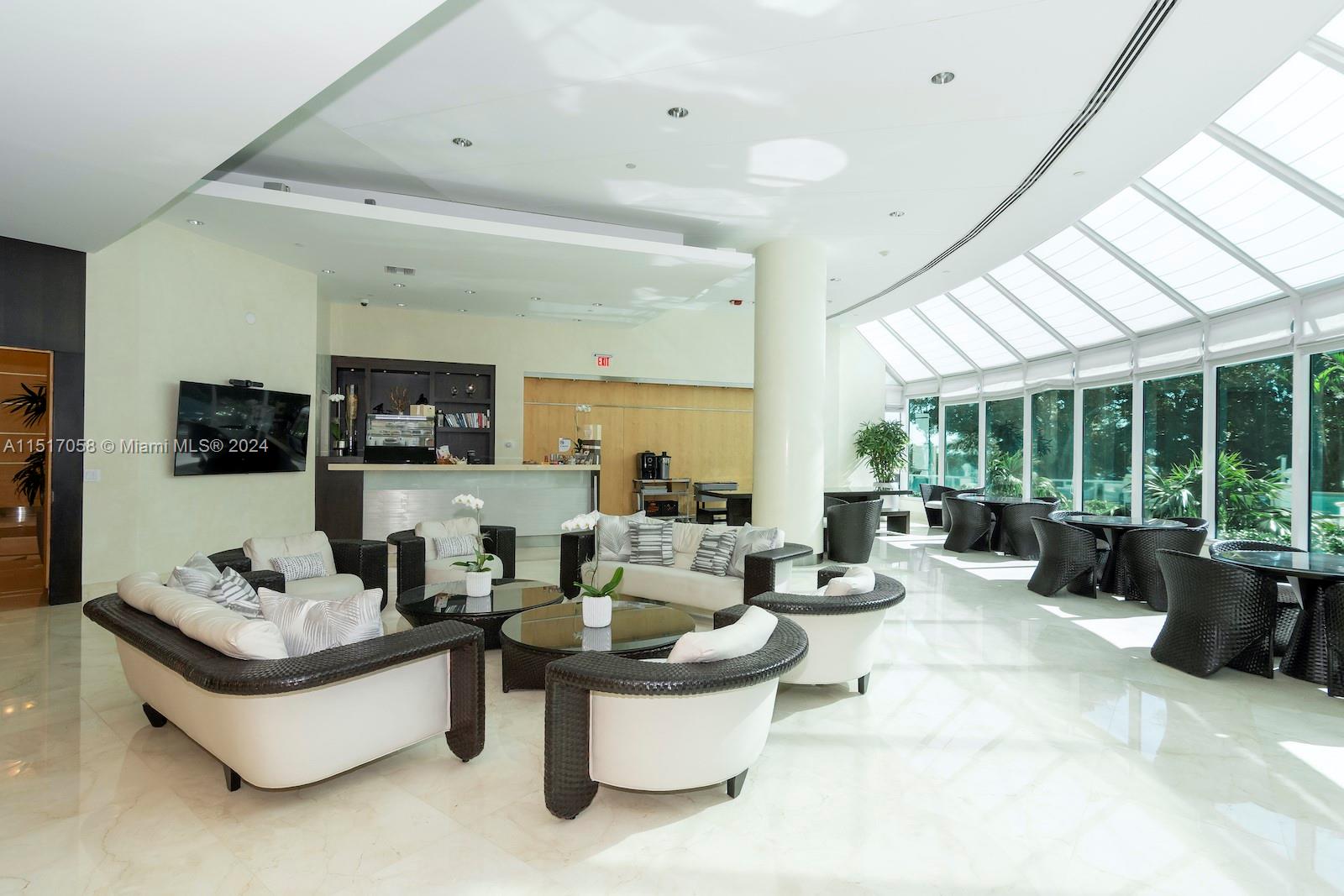 BRISTOL TOWER CONDO - Residential