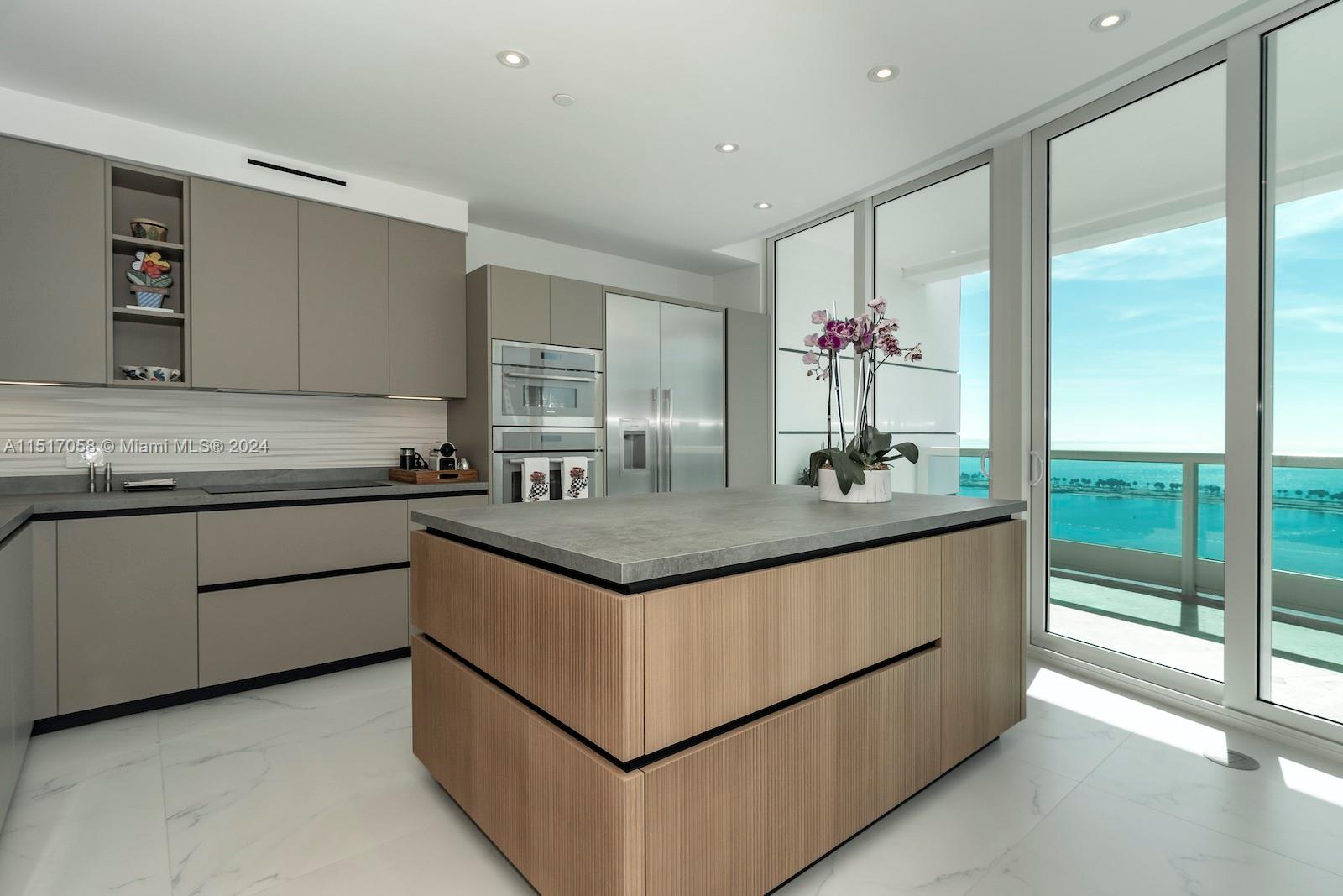 BRISTOL TOWER CONDO - Residential