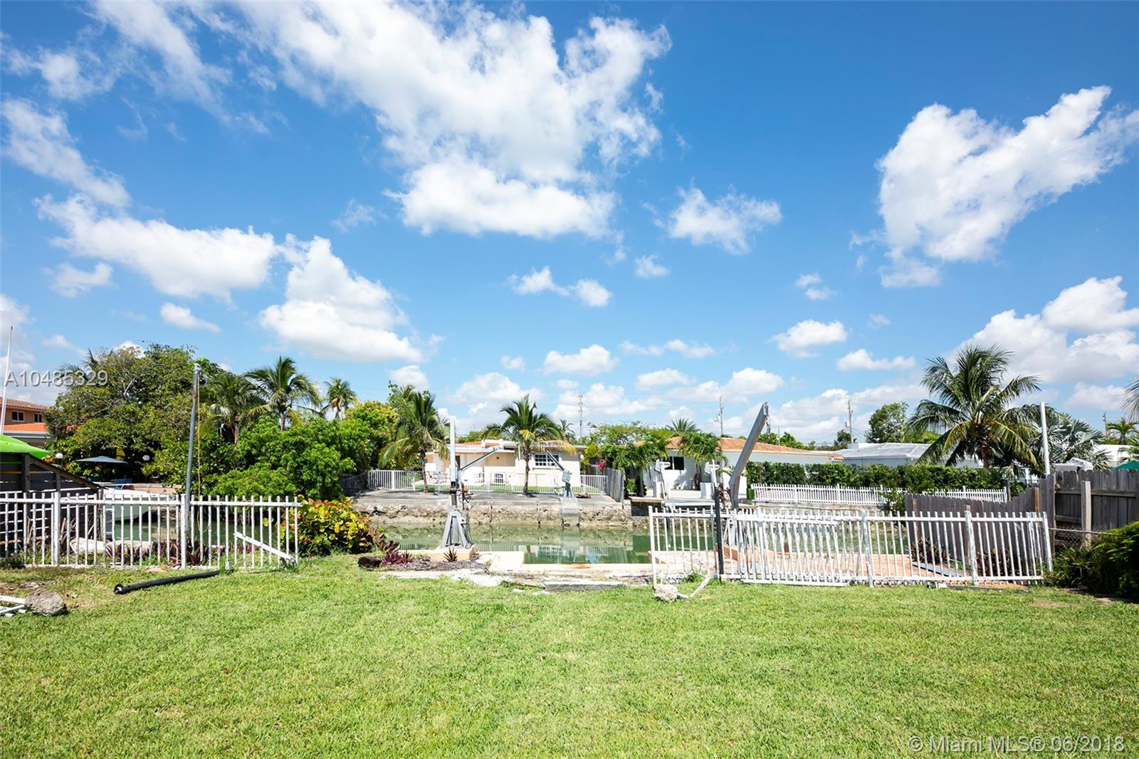 BISCAYNE POINT - Residential