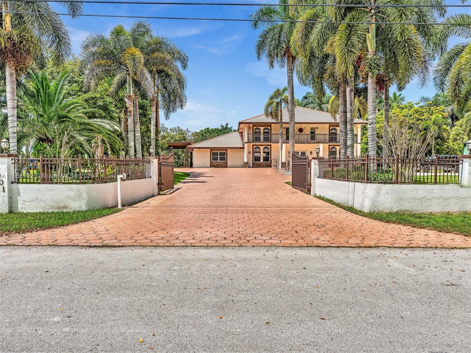 Property for Sale at 5301 Sw 190th Ave, Southwest Ranches, Broward County, Florida - Bedrooms: 4 
Bathrooms: 3  - $3,499,700