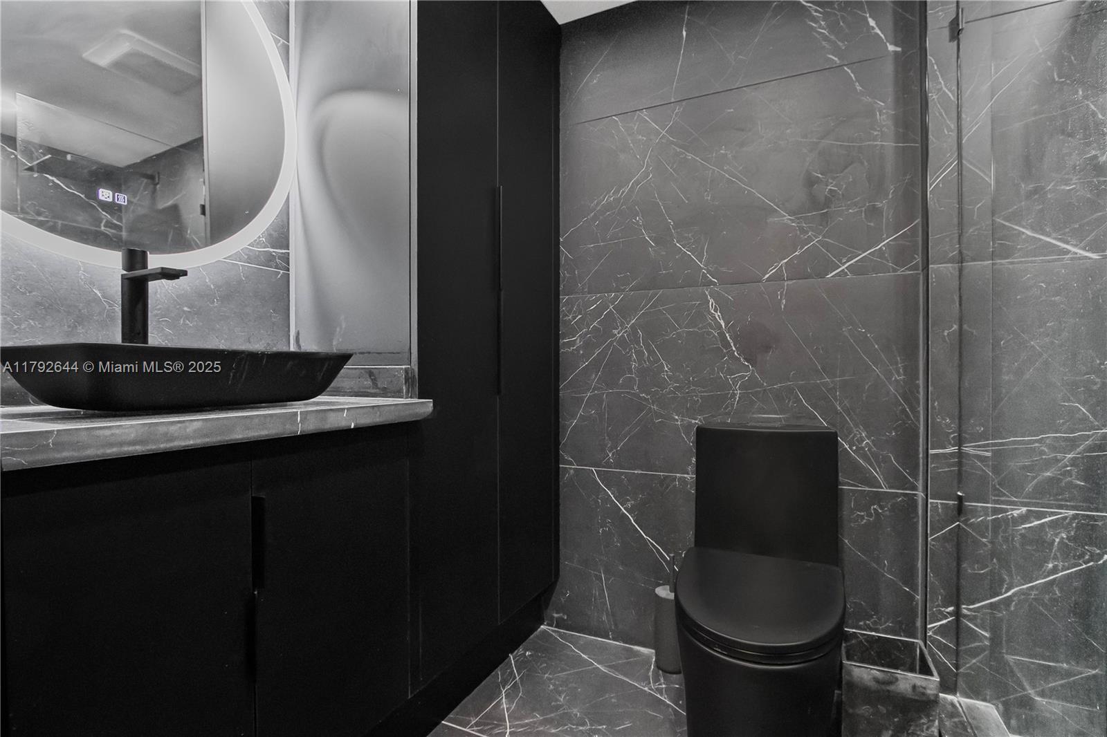 PALM BAY CONDO - Residential