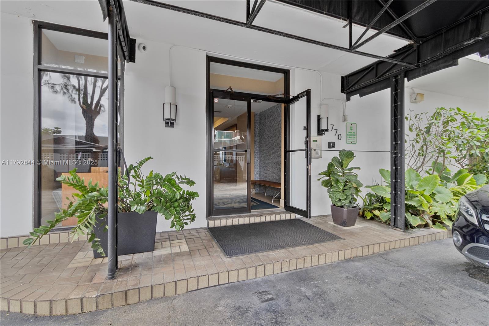 PALM BAY CONDO - Residential