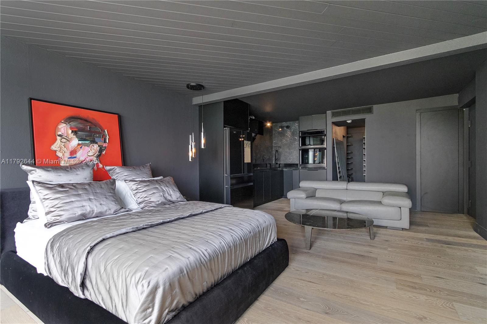 PALM BAY CONDO - Residential