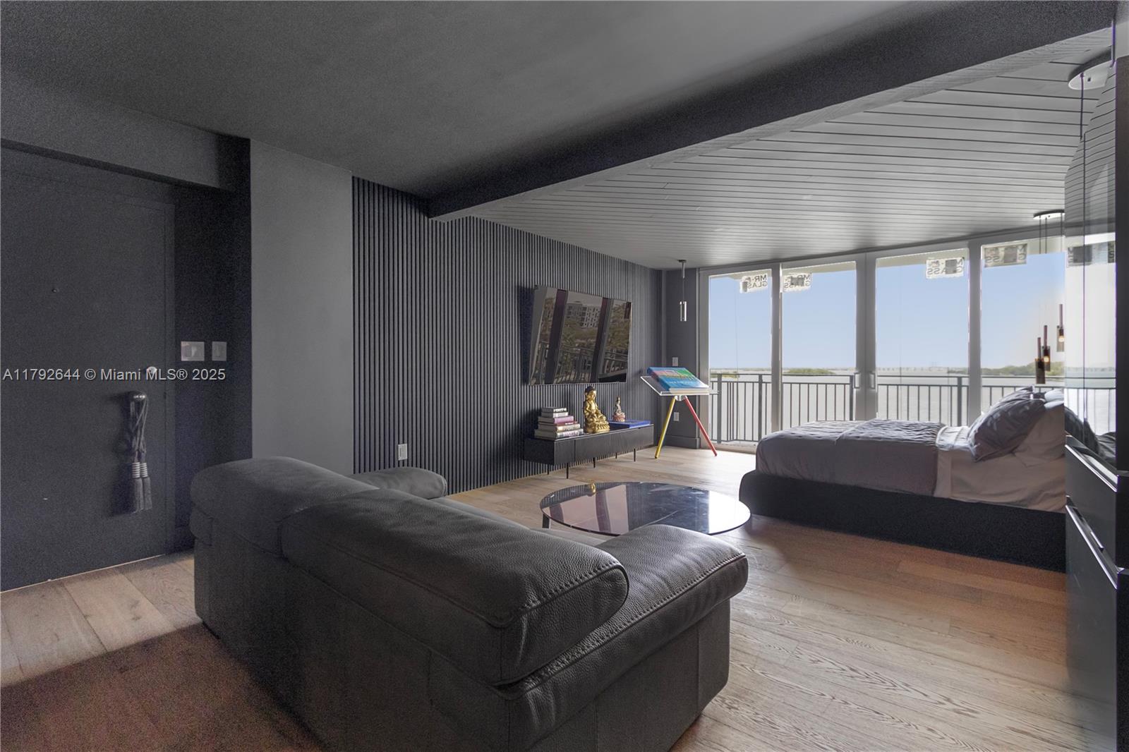 PALM BAY CONDO - Residential