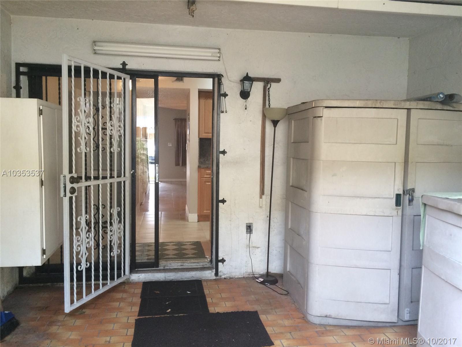 SANTAMARIA ESTATES CONDO - Residential Lease