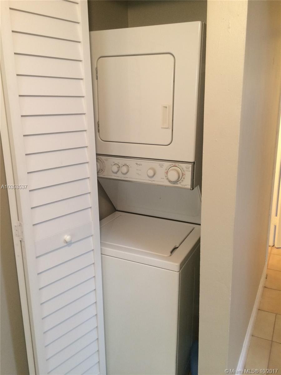 SANTAMARIA ESTATES CONDO - Residential Lease
