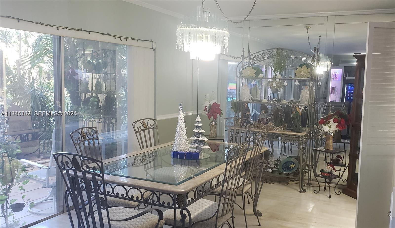 HILLS OF INVERRARY TRACT - Residential