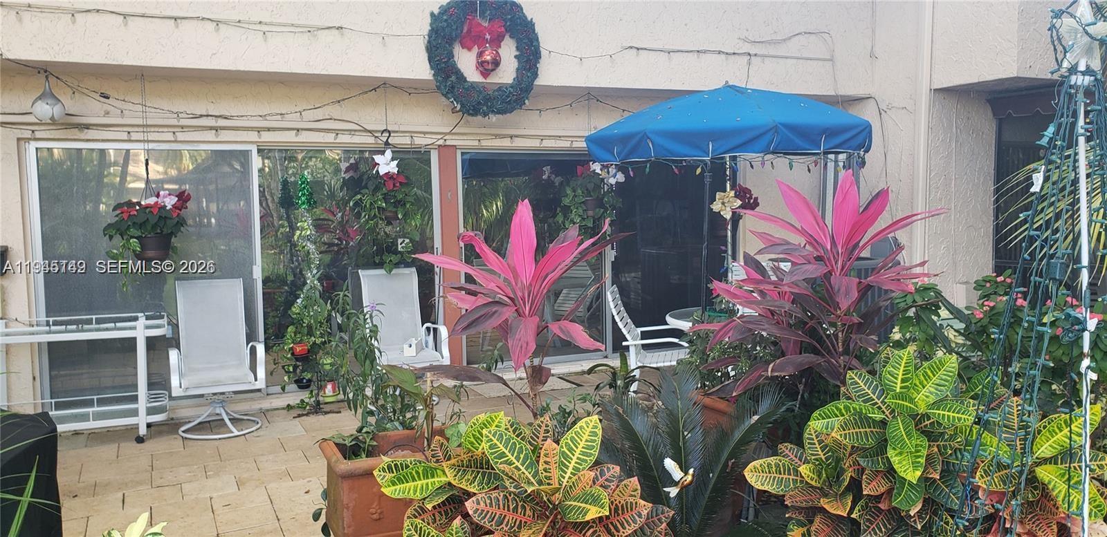 HILLS OF INVERRARY TRACT - Residential