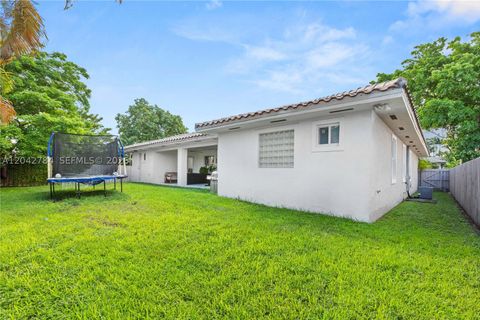 Tiny photo for 9840 NW 28th Ter, Doral, FL 33172 (MLS # A12042784)