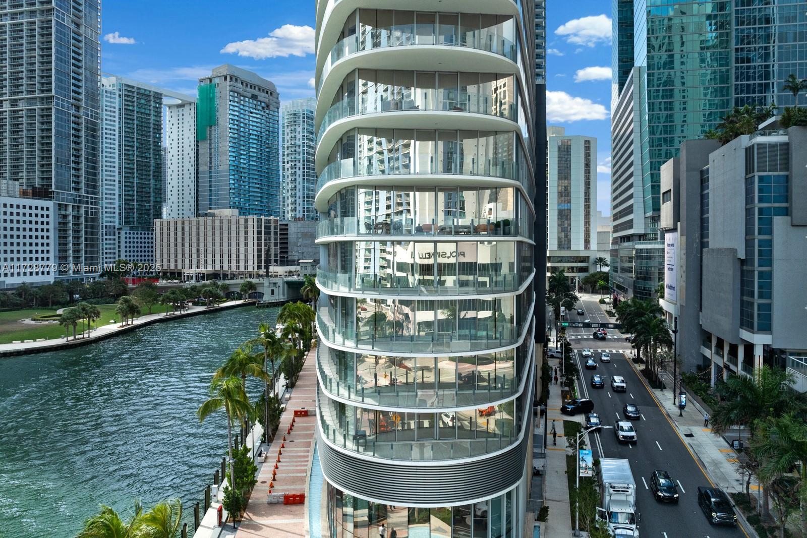 ASTON MARTIN CONDO - Residential
