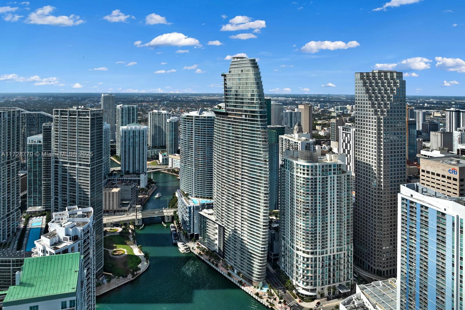 300 Biscayne Blvd Way 601