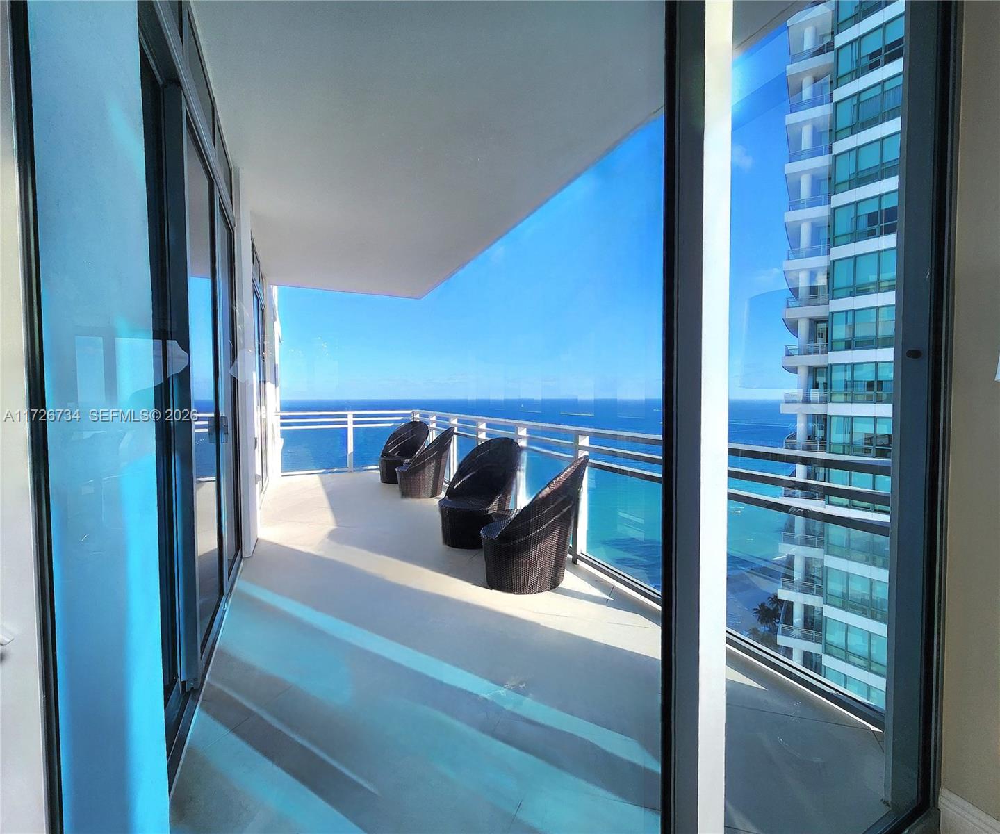 DIPLOMAT OCEANFRONT RESID - Residential