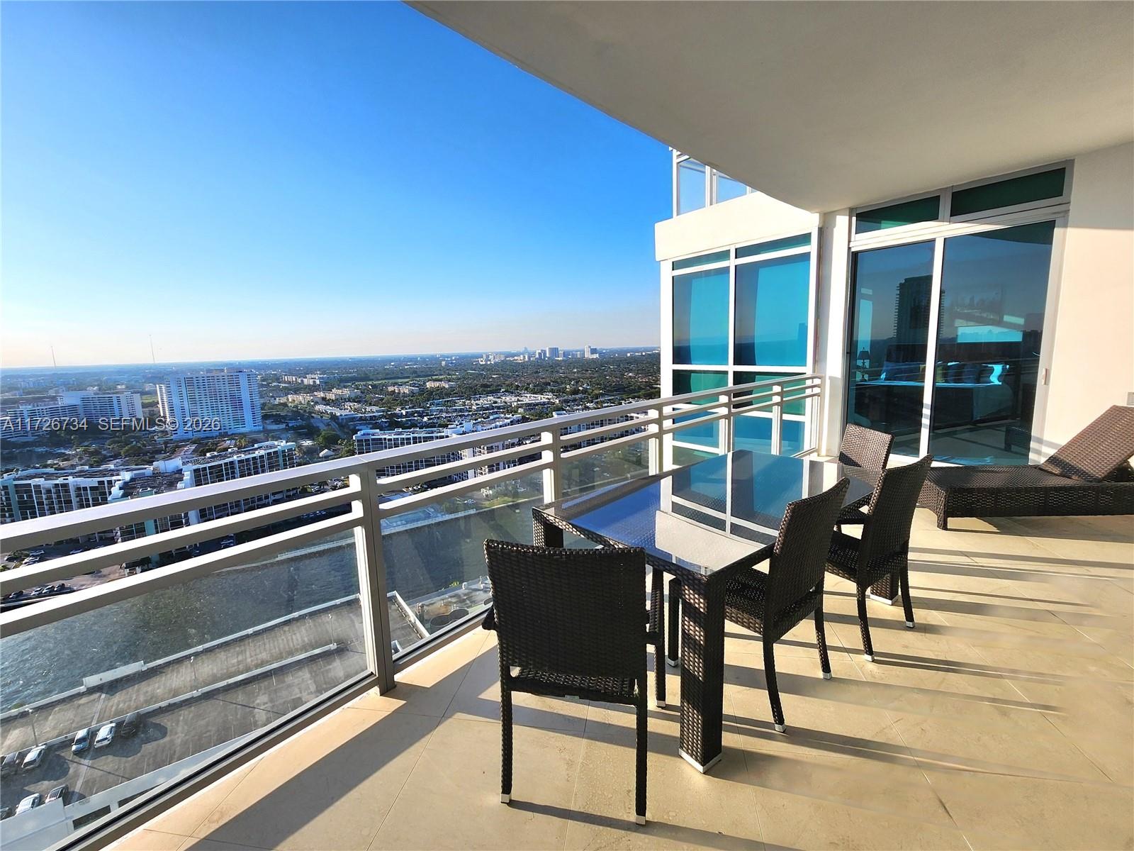 DIPLOMAT OCEANFRONT RESID - Residential