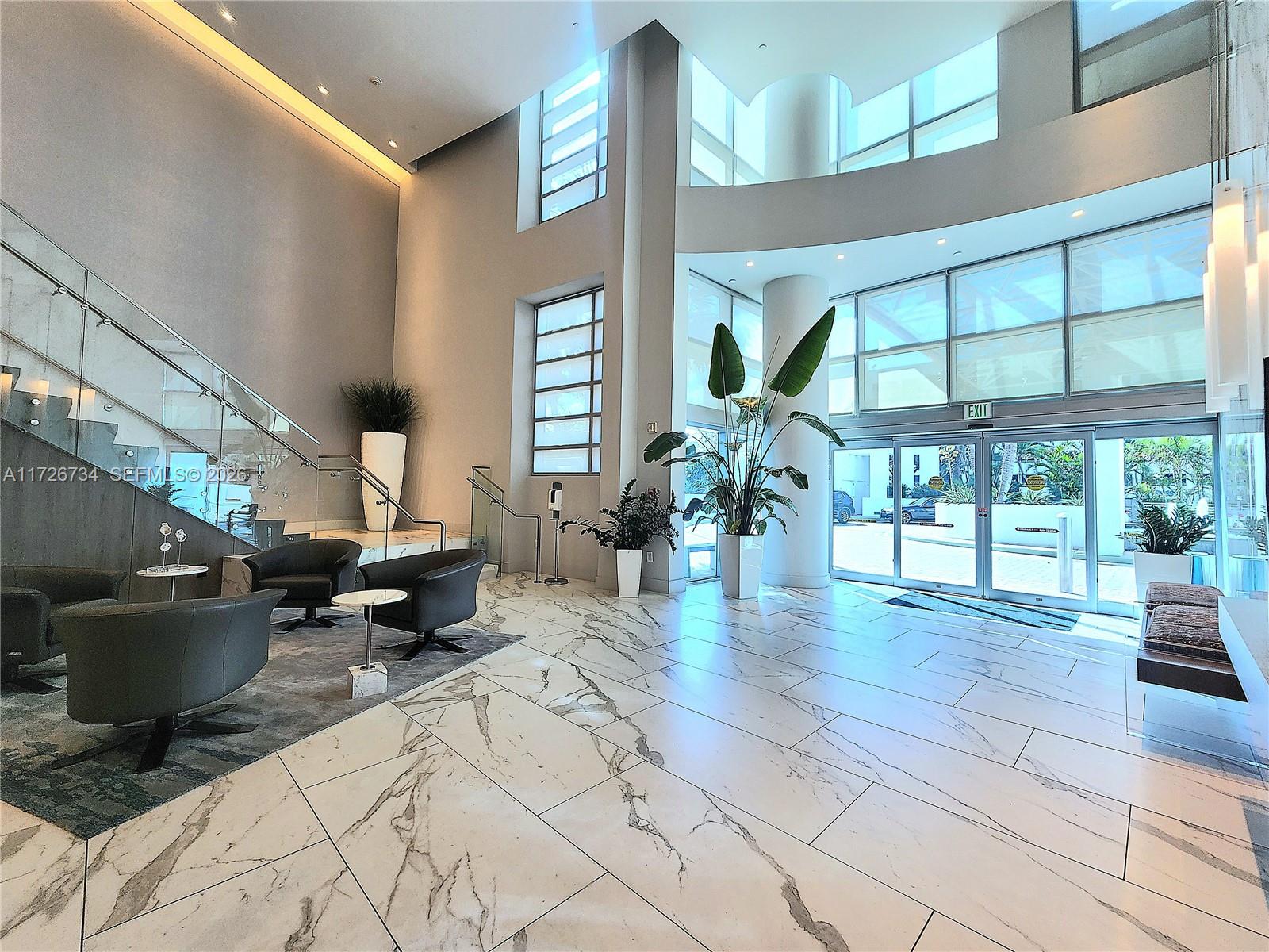 DIPLOMAT OCEANFRONT RESID - Residential