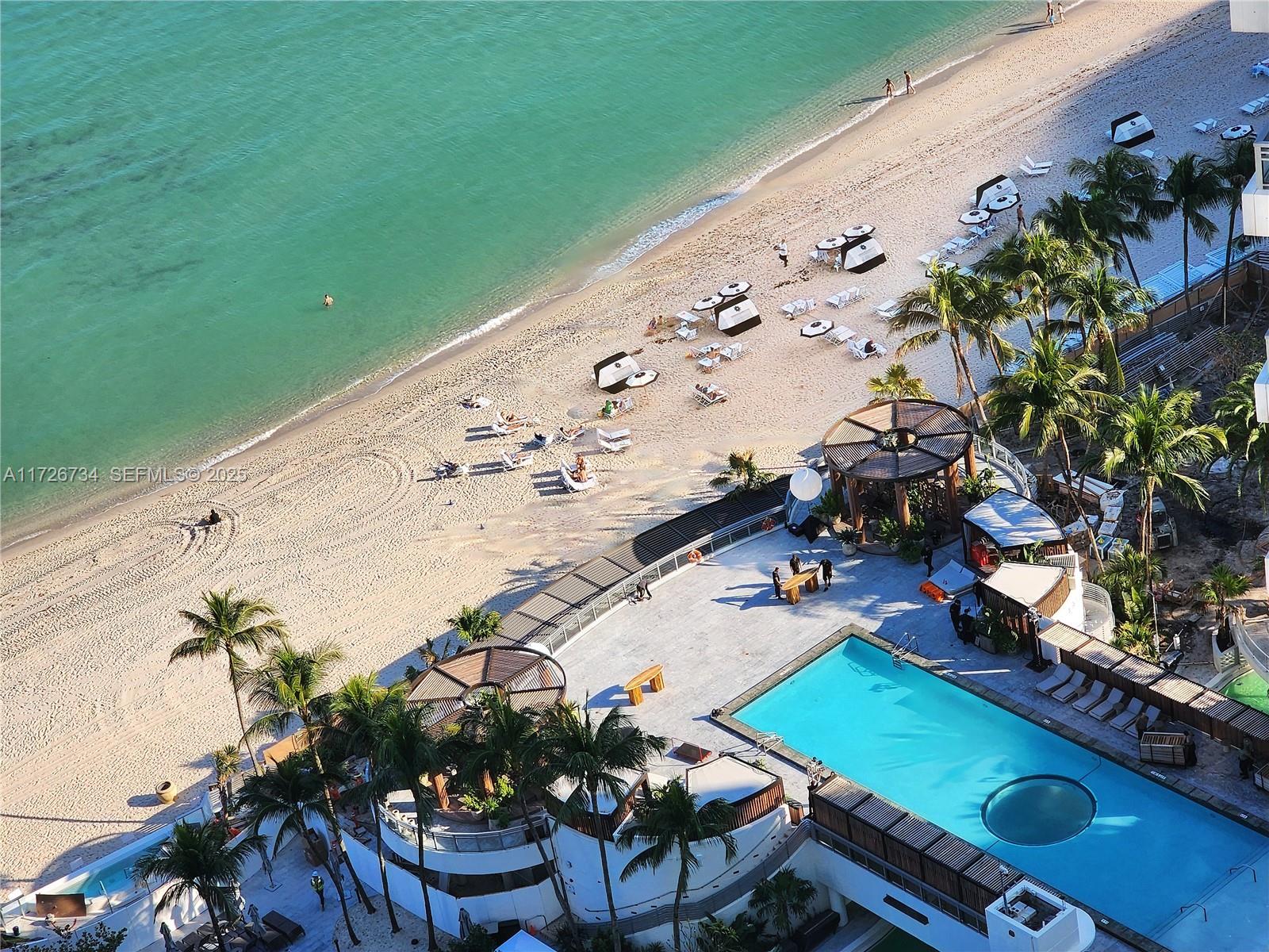 DIPLOMAT OCEANFRONT RESID - Residential