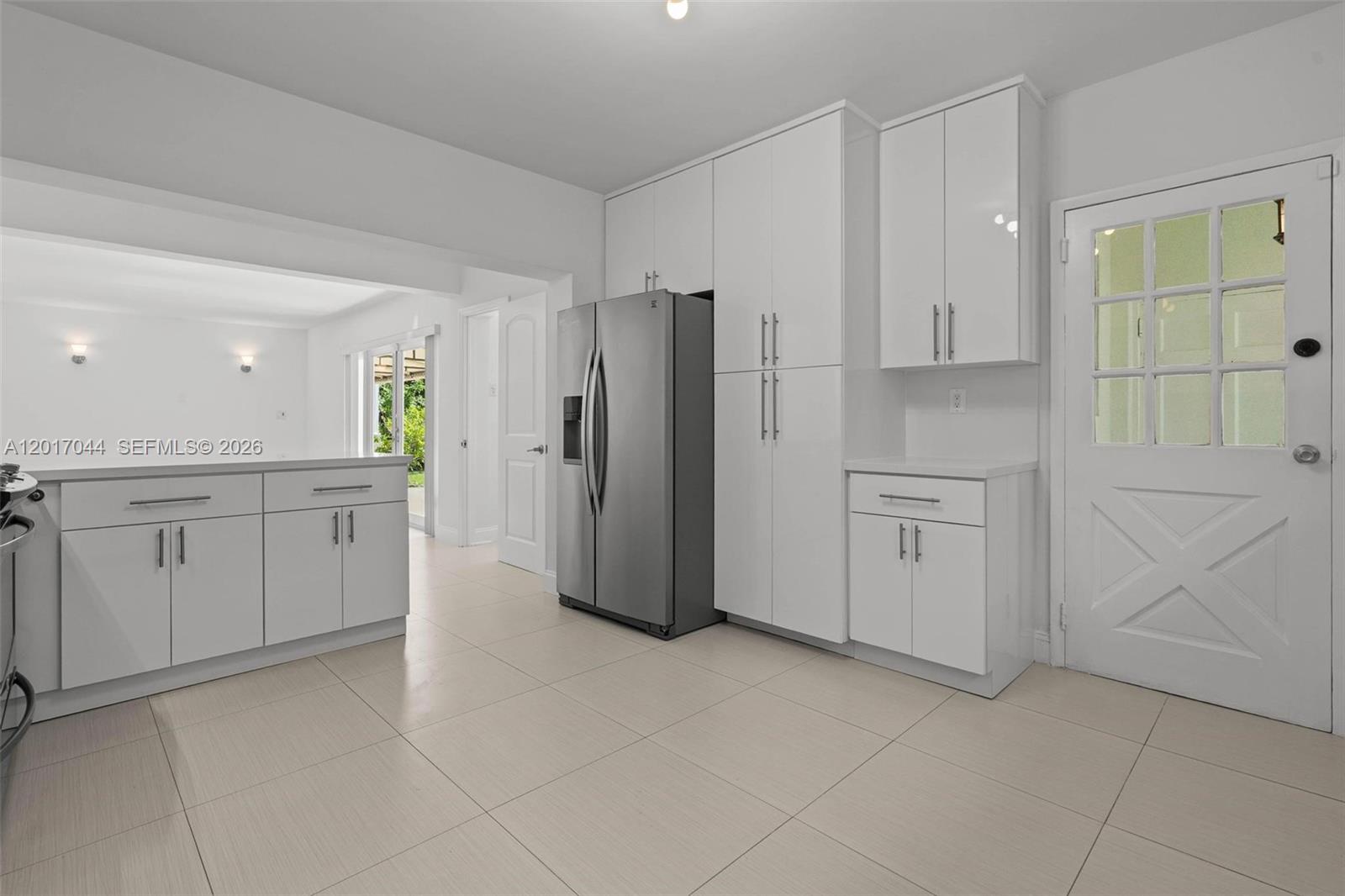 CORAL GABLE COUNTRY CLUB - Residential Lease