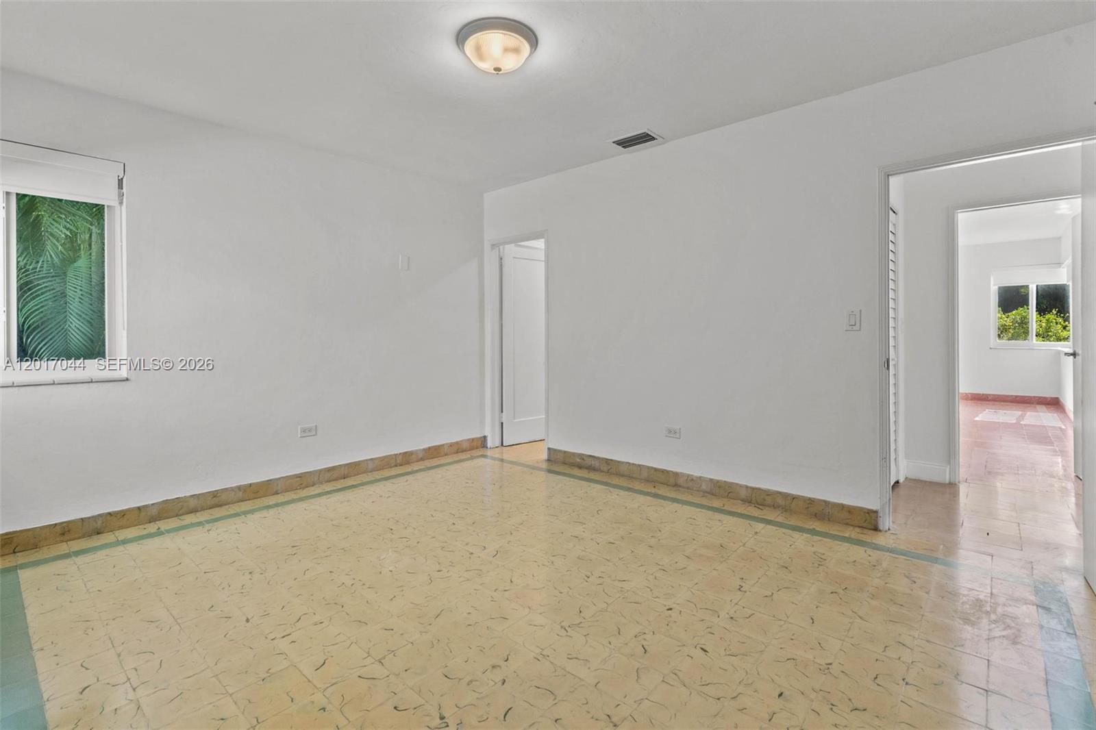 CORAL GABLE COUNTRY CLUB - Residential Lease