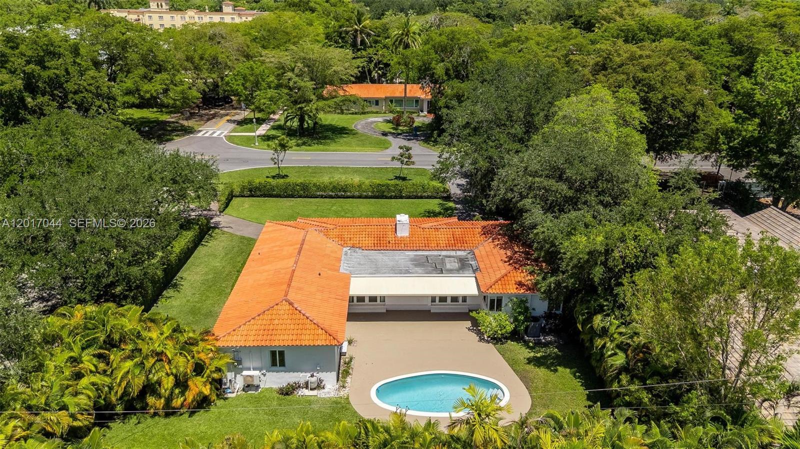 CORAL GABLE COUNTRY CLUB - Residential Lease