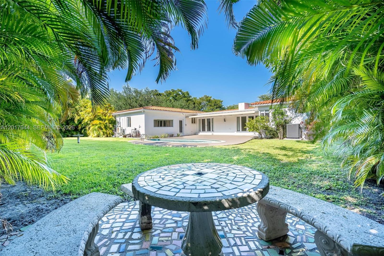 CORAL GABLE COUNTRY CLUB - Residential Lease