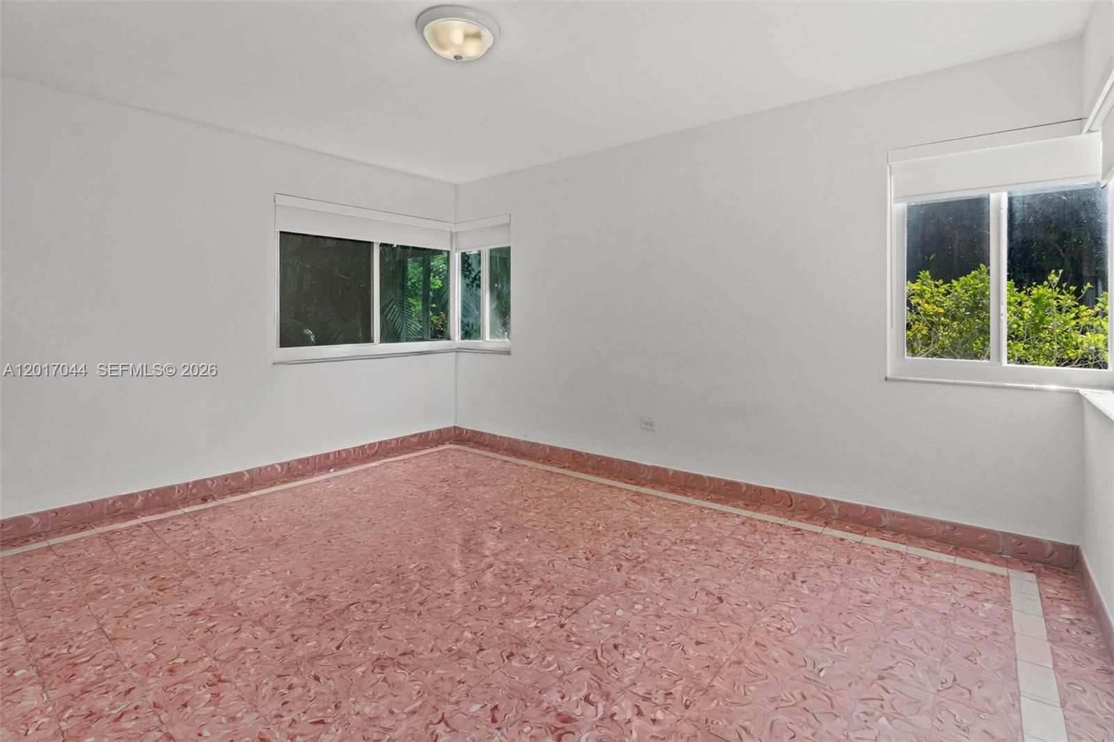 CORAL GABLE COUNTRY CLUB - Residential Lease