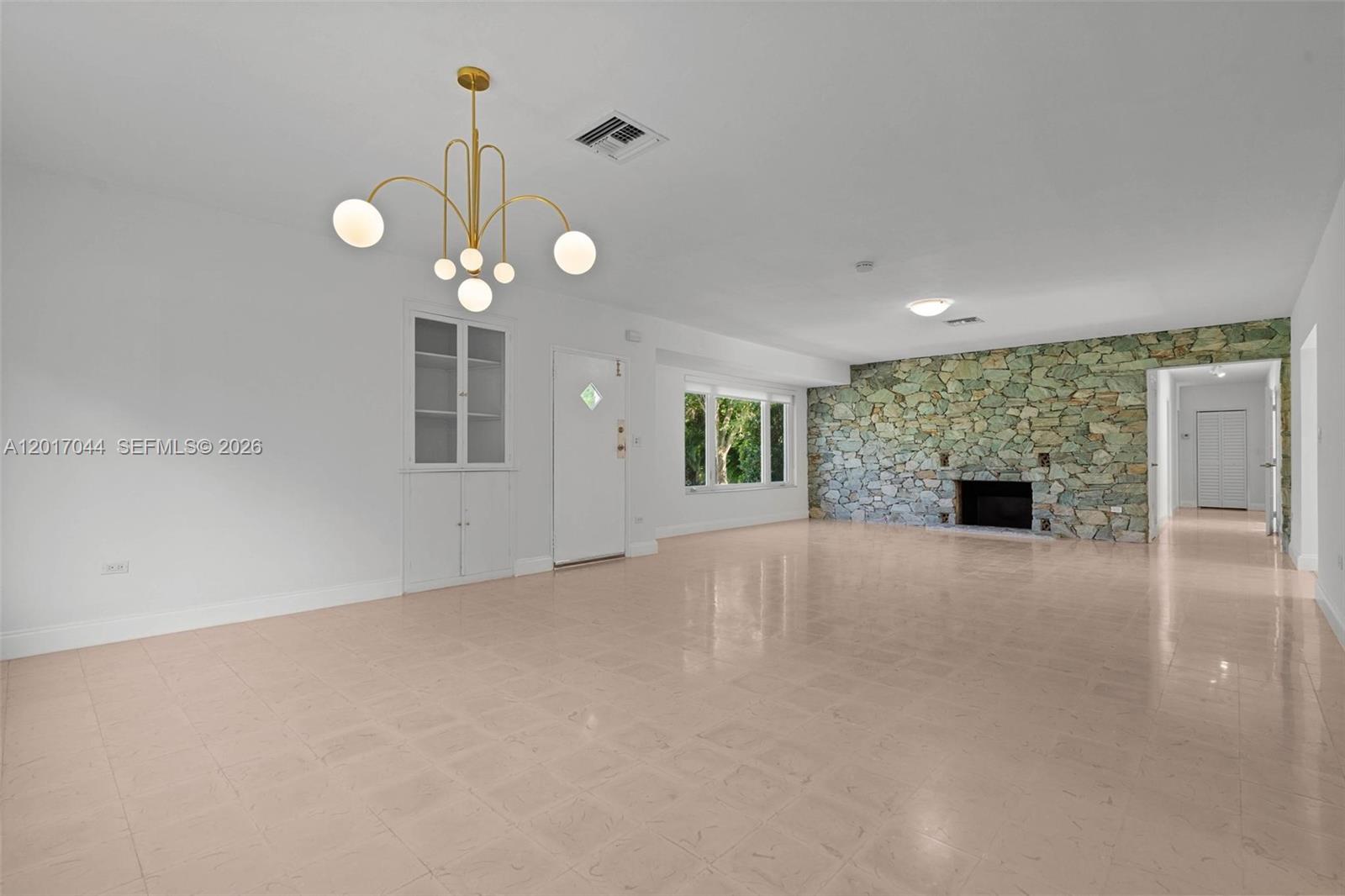 CORAL GABLE COUNTRY CLUB - Residential Lease